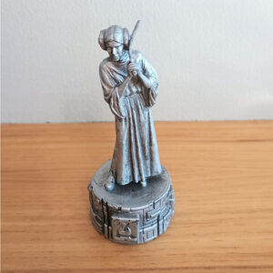 2005 Star Wars Saga Edition Chess Princess Leia Silver Replacement Figure